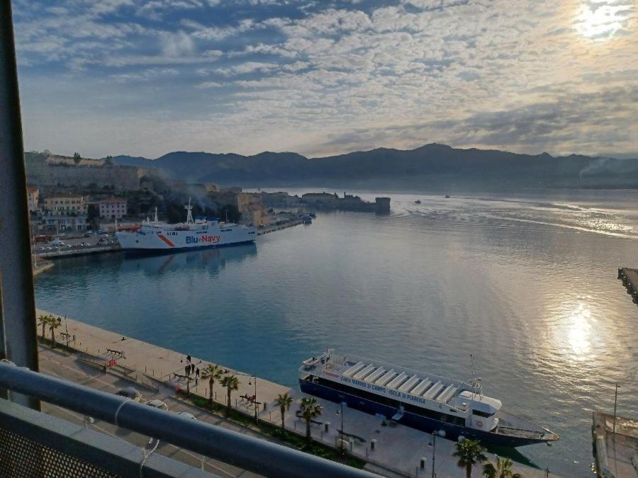 B & B La Terrazza Sul Mare Portoferraio Zewnętrze zdjęcie